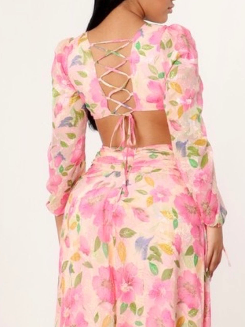 LONG SLEEVE PINK FLORAL MAXI DRESS WITH RUFFLES AND CUTOUT - Picture 5 of 17